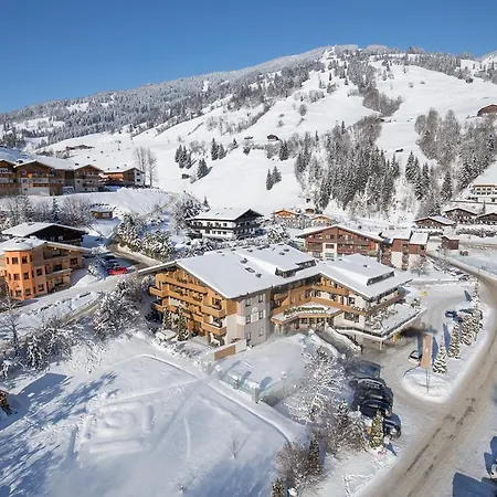 Interstar Hotel Saalbach-Hinterglemm