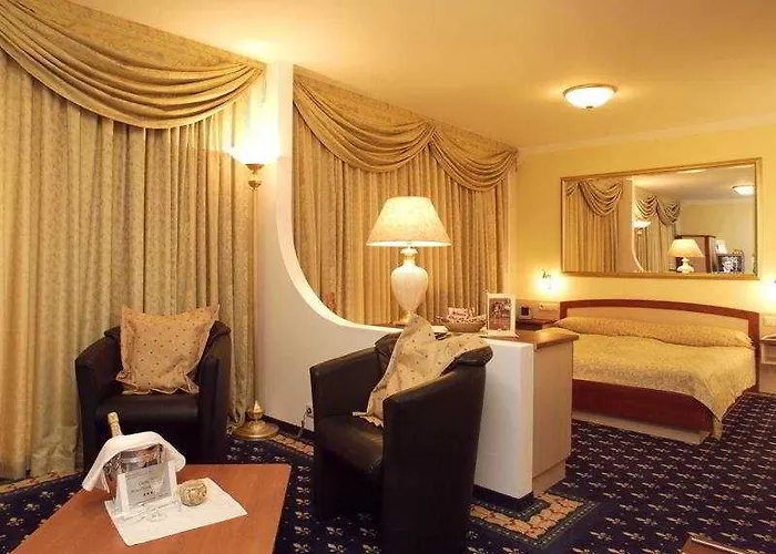 Hotel Interstar