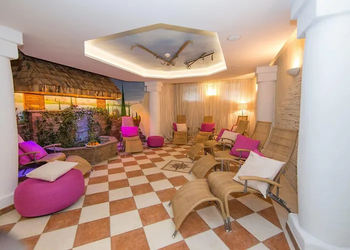 Interstar 4*