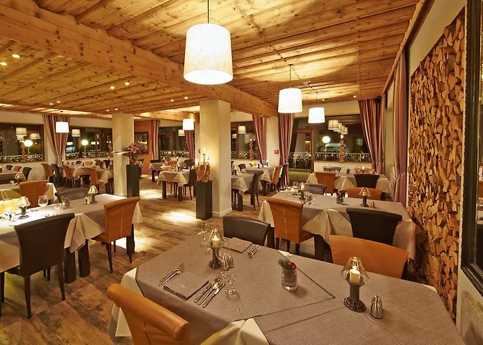 Interstar Hotel