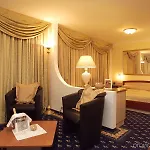 Interstar Hotel