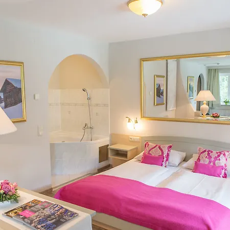 Interstar Hotel