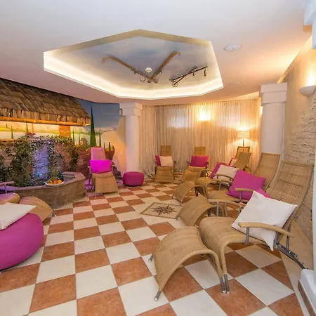 Interstar 4*